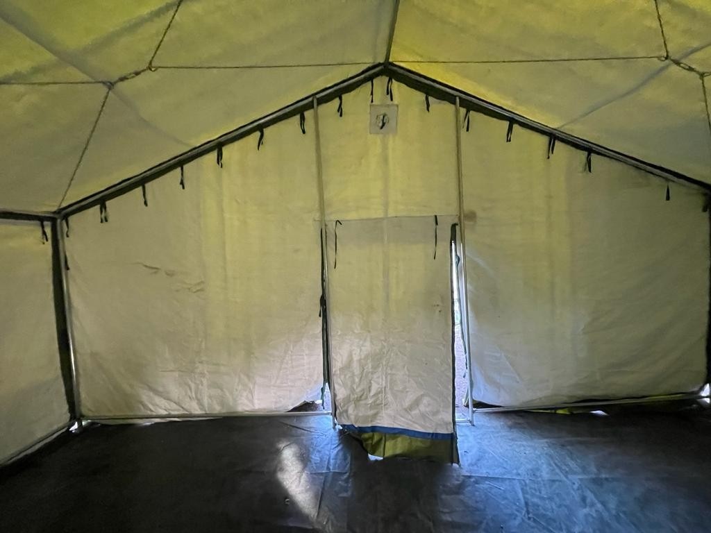 Палатка Каркасная утепленная зеленого цвета 12х6